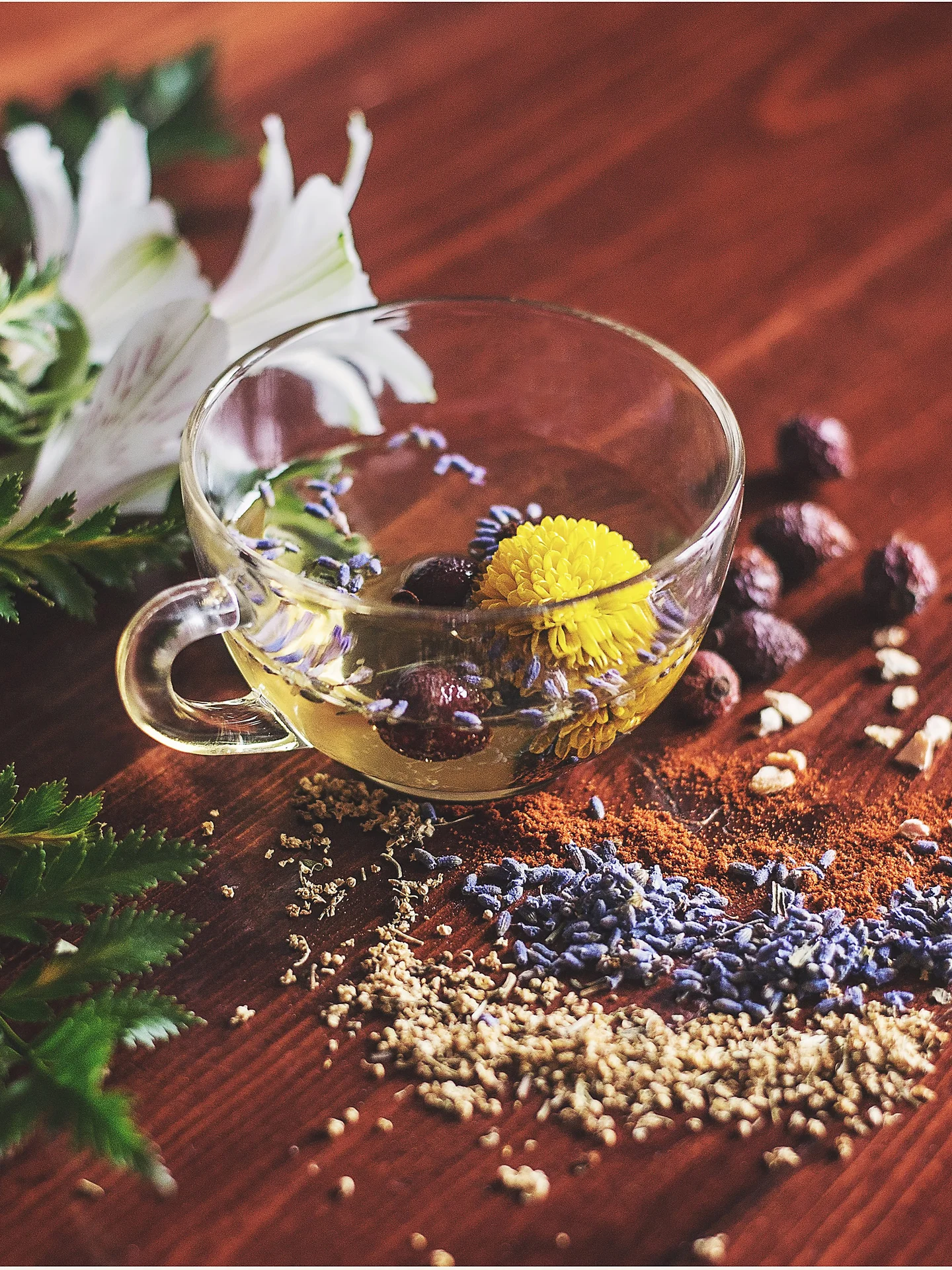 Tee mit Kräutern und Gewürzen  | © Unsplash