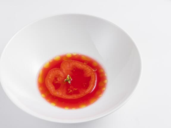 Tomatenconsommé