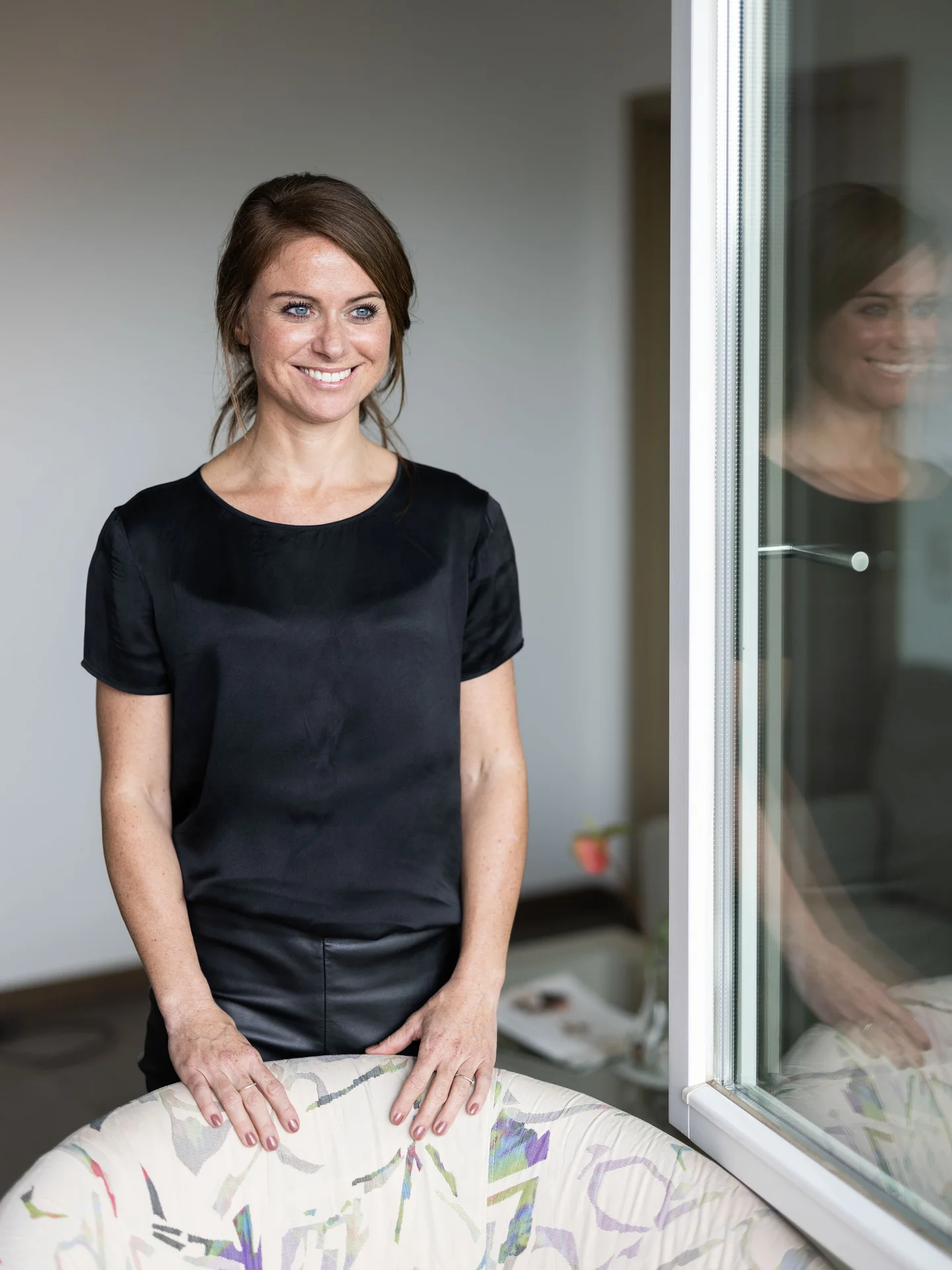 Dr. Melanie Robertson